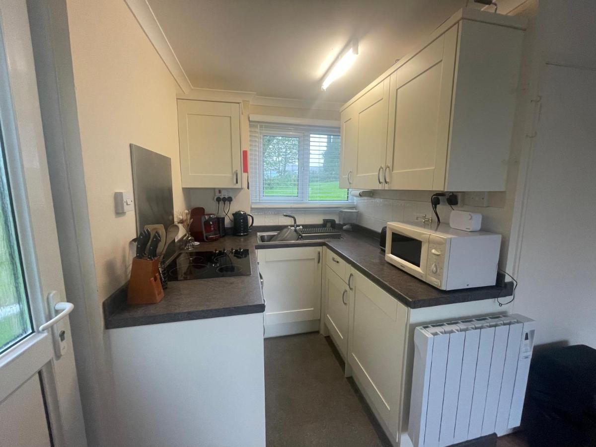 2 Bedroom Holiday Chalet Near Bude Kilkhampton Eksteriør bilde